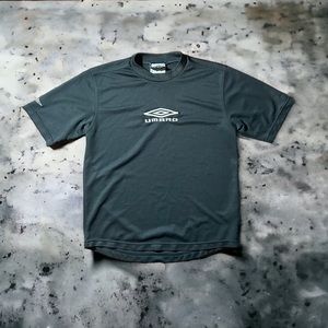 Vintage Umbro polyester soccer shirt official umbro product unisex Sz L